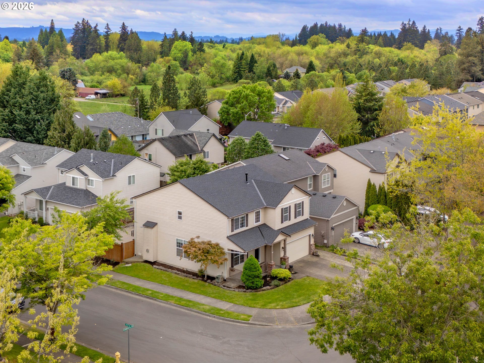 726 NW HARVEST MOON DR