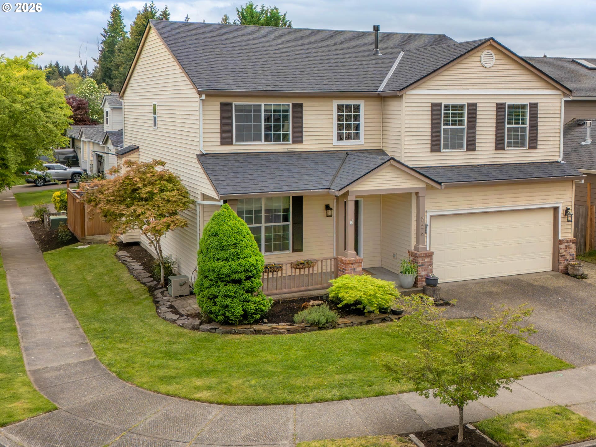 726 NW HARVEST MOON DR