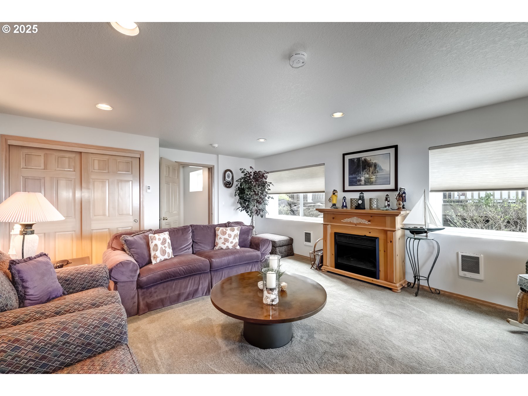 402 NORTHSLOPE WAY