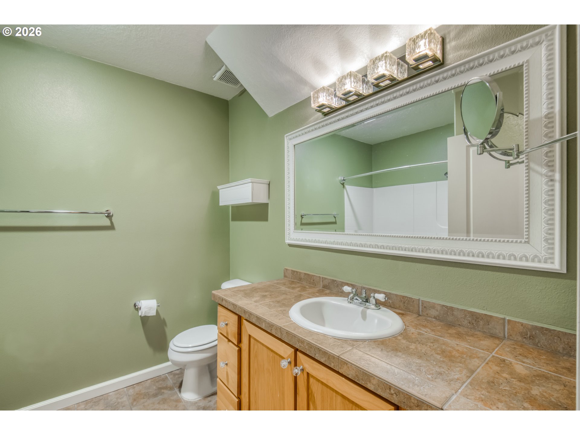 22804 SW FOREST CREEK DR