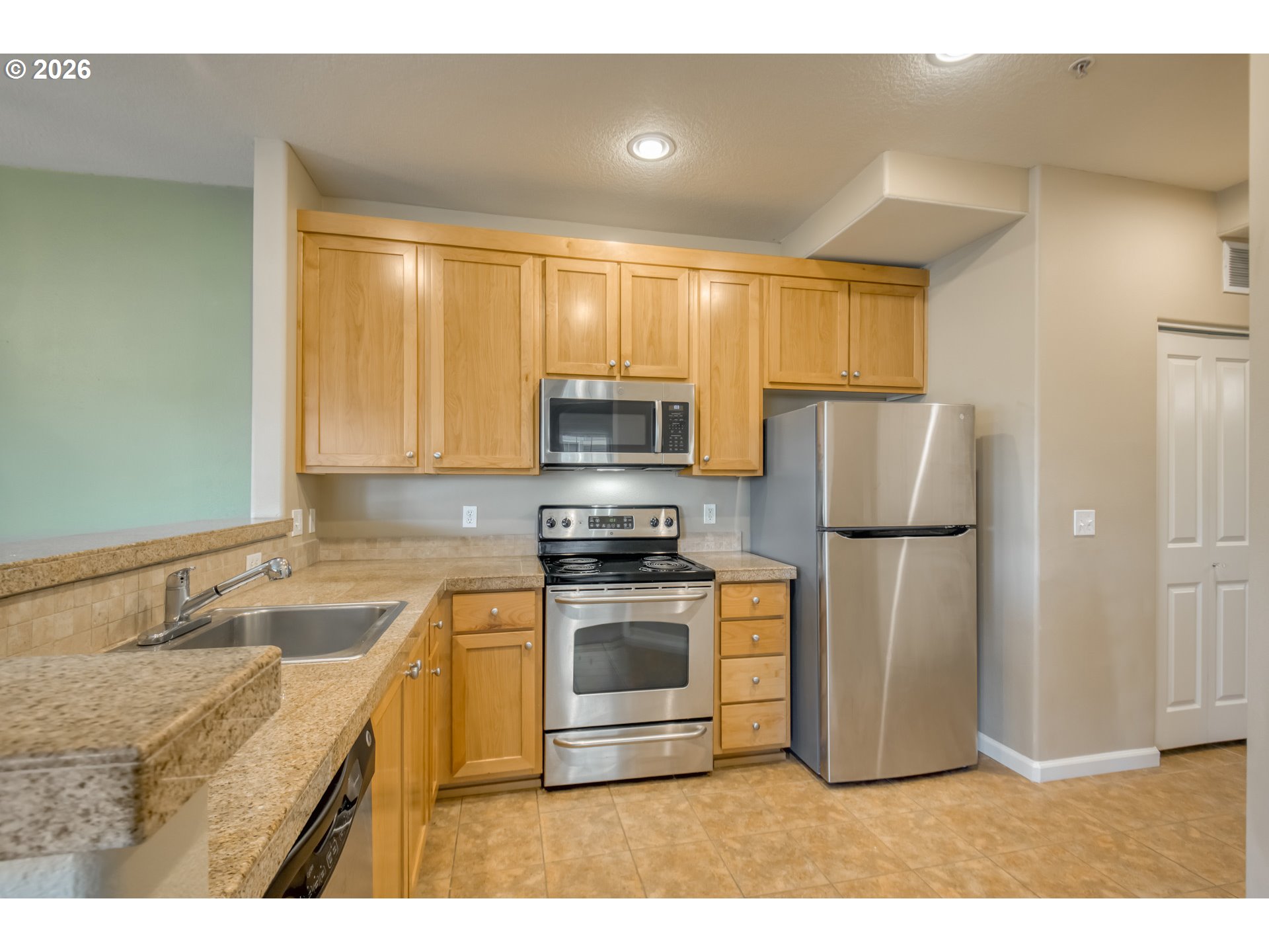 22804 SW FOREST CREEK DR