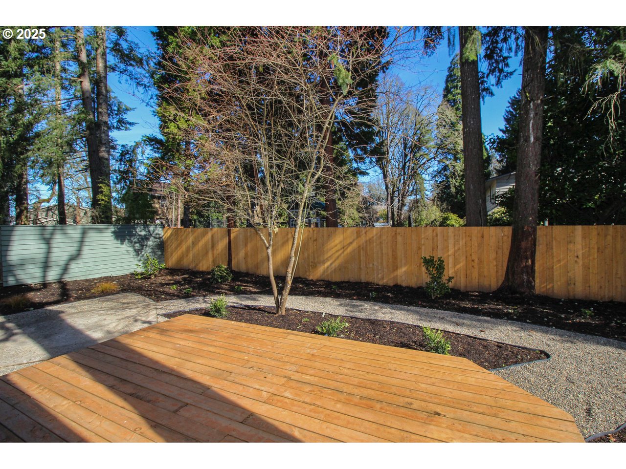 534 NE GERALDINE DR