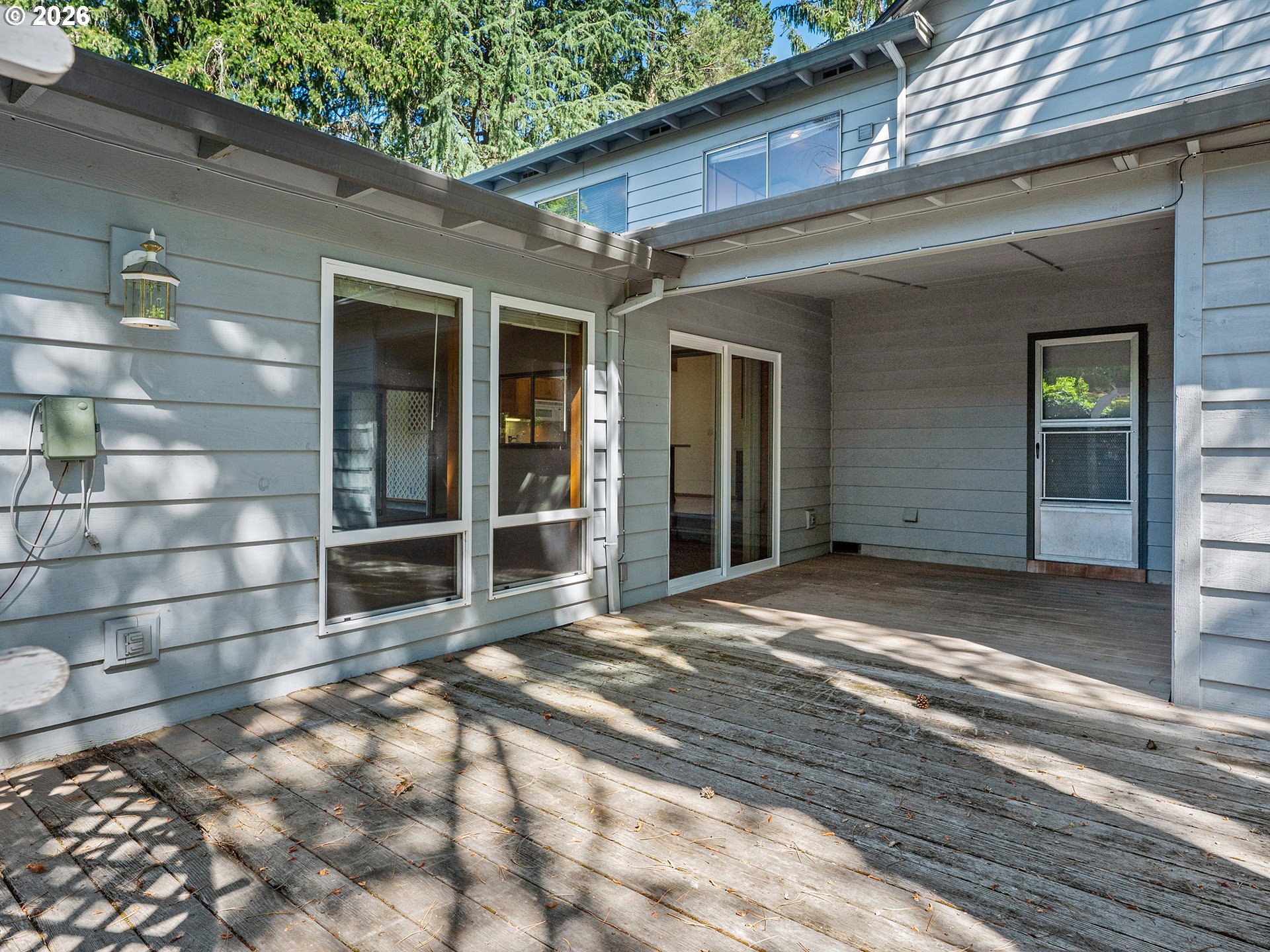 3116 NE BROGDEN ST