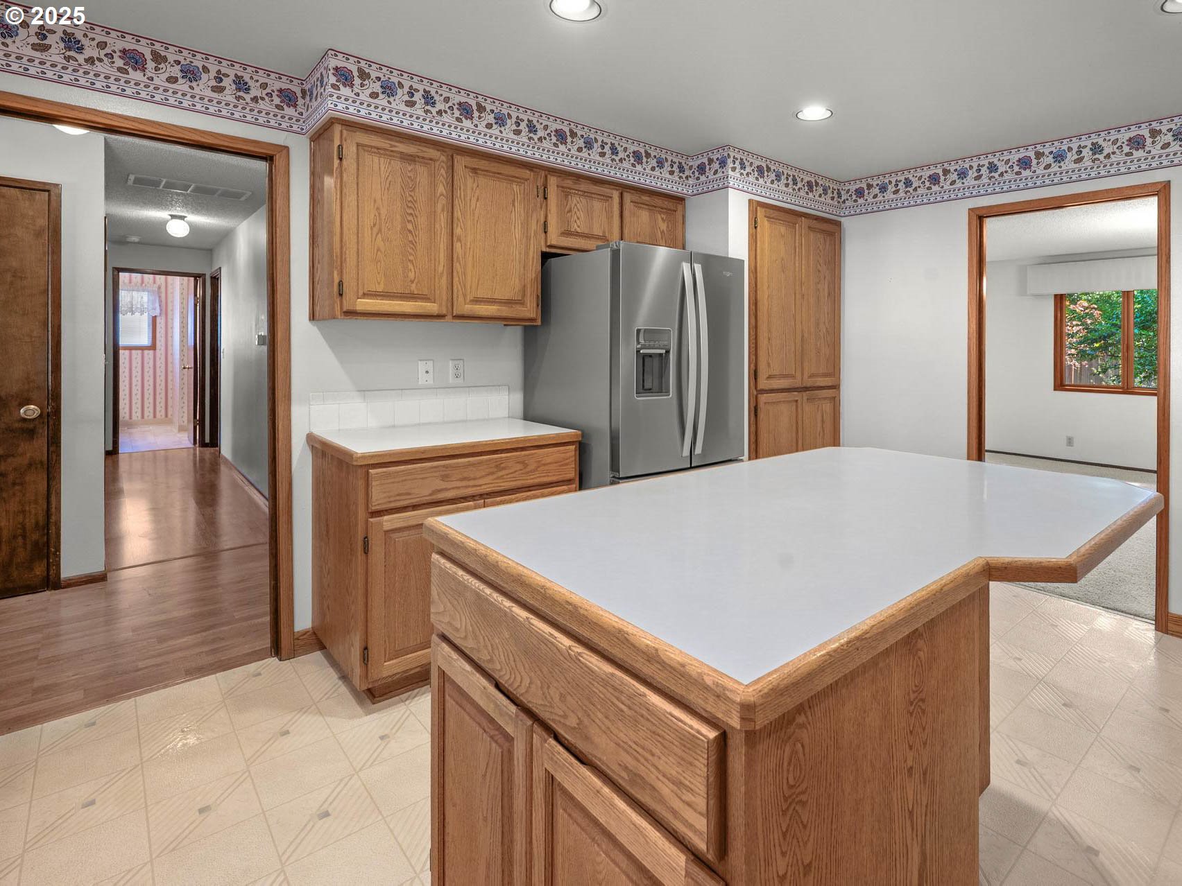 286 NE 18TH AVE