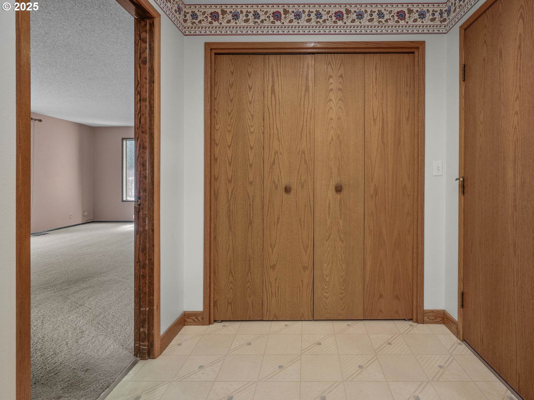 286 NE 18TH AVE