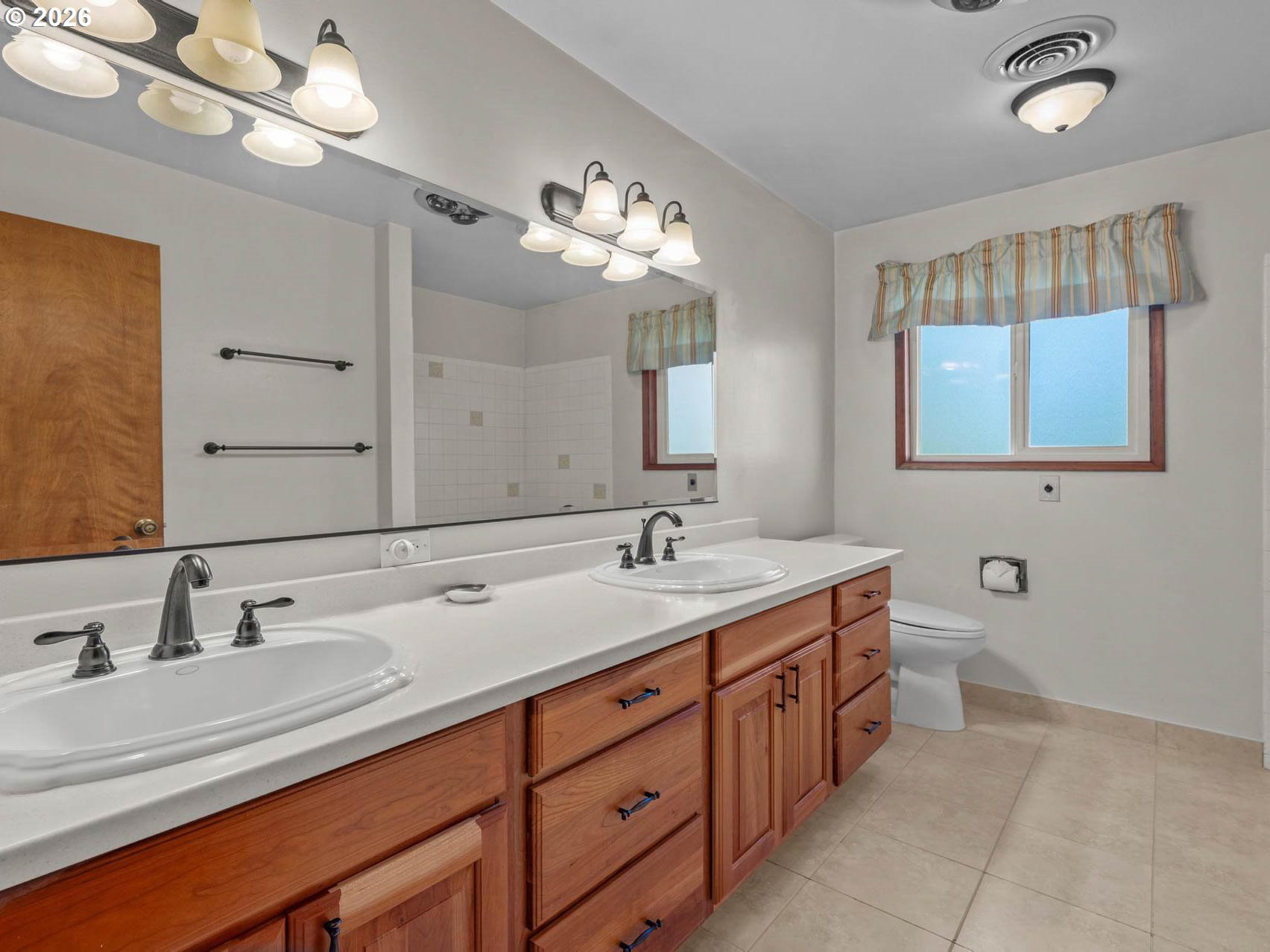 10061 NW VALLEY VISTA RD