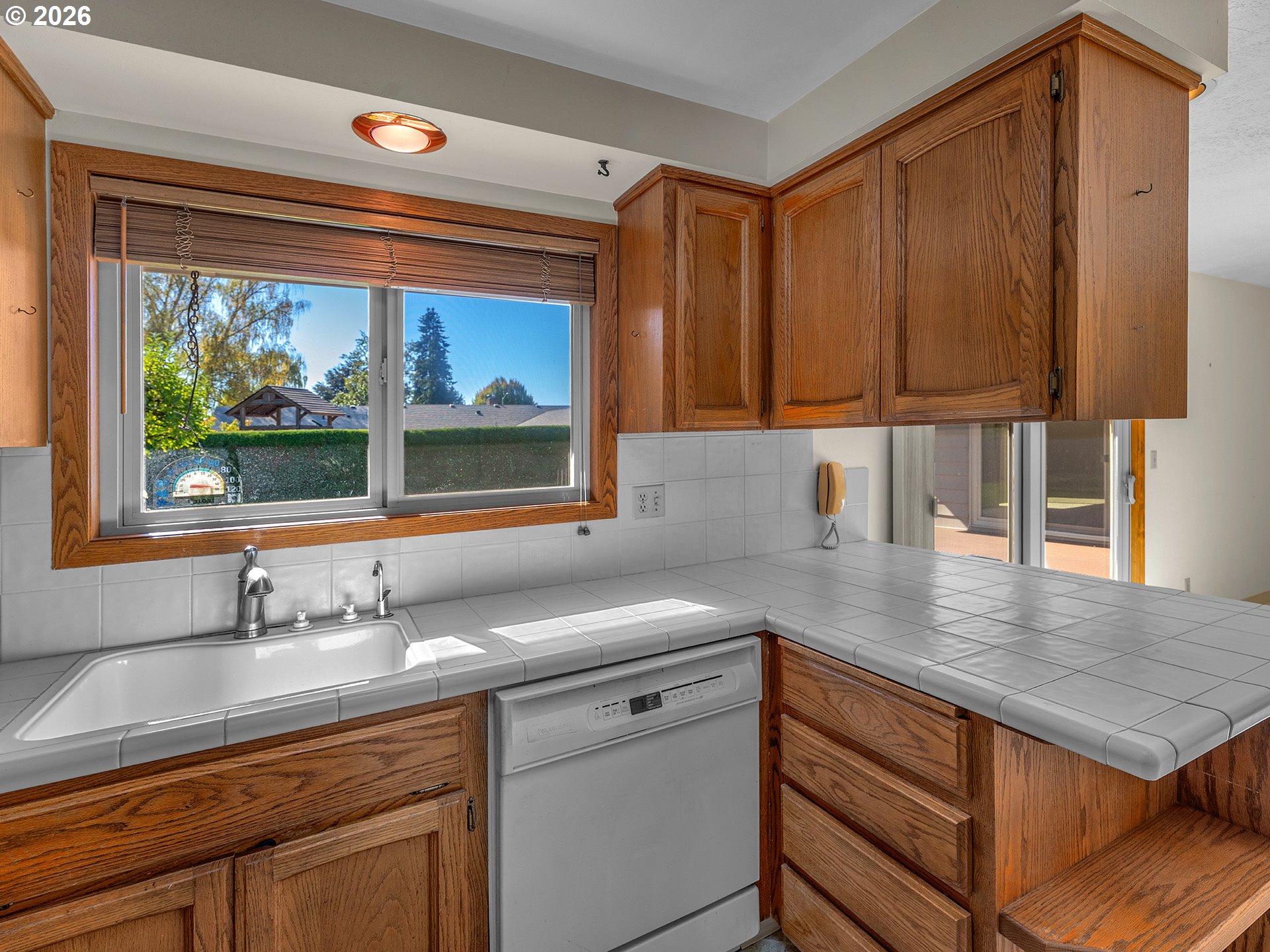 1260 NE OLEANDER LN