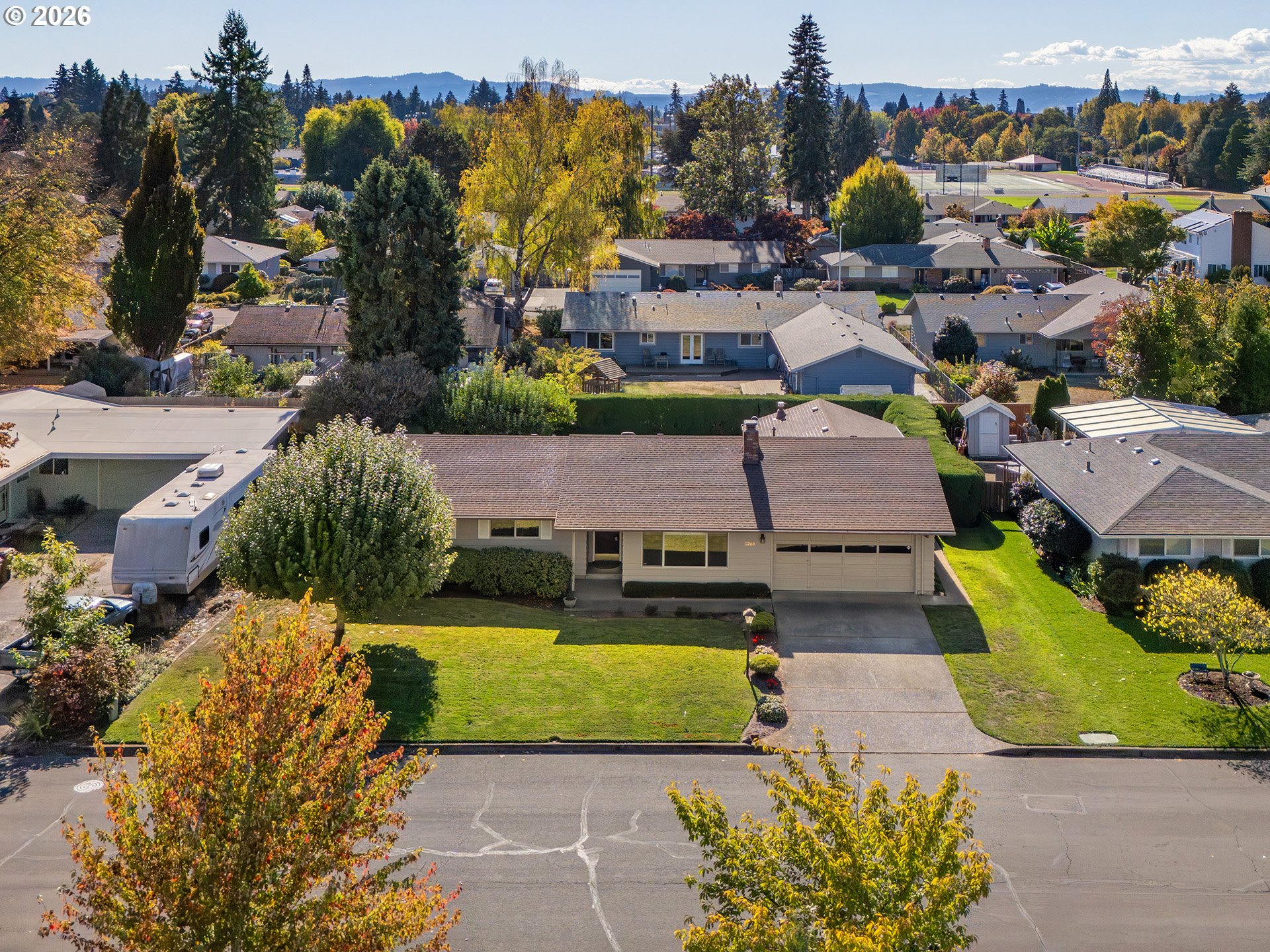 1260 NE OLEANDER LN