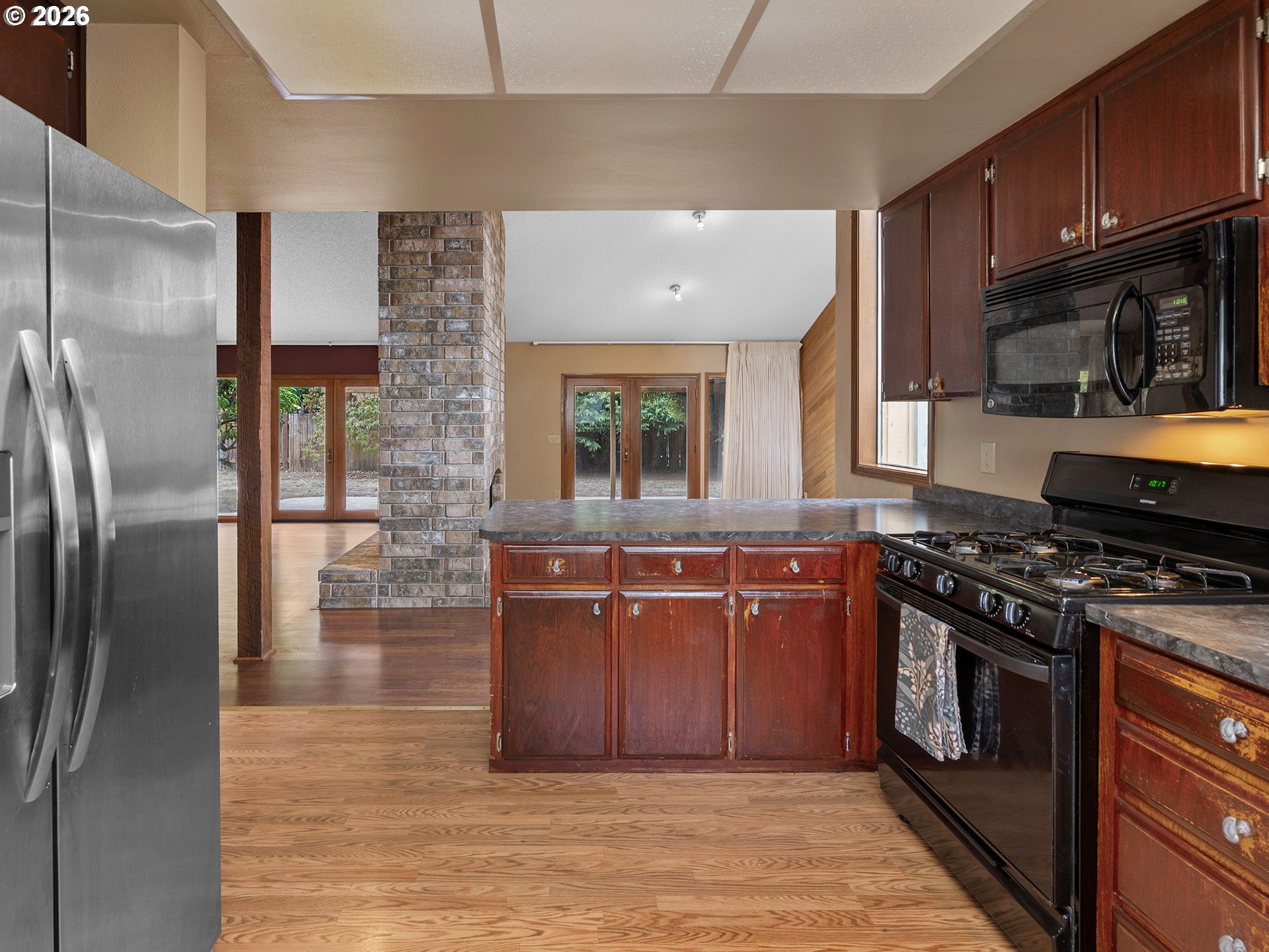 3673 SE MEIER CT