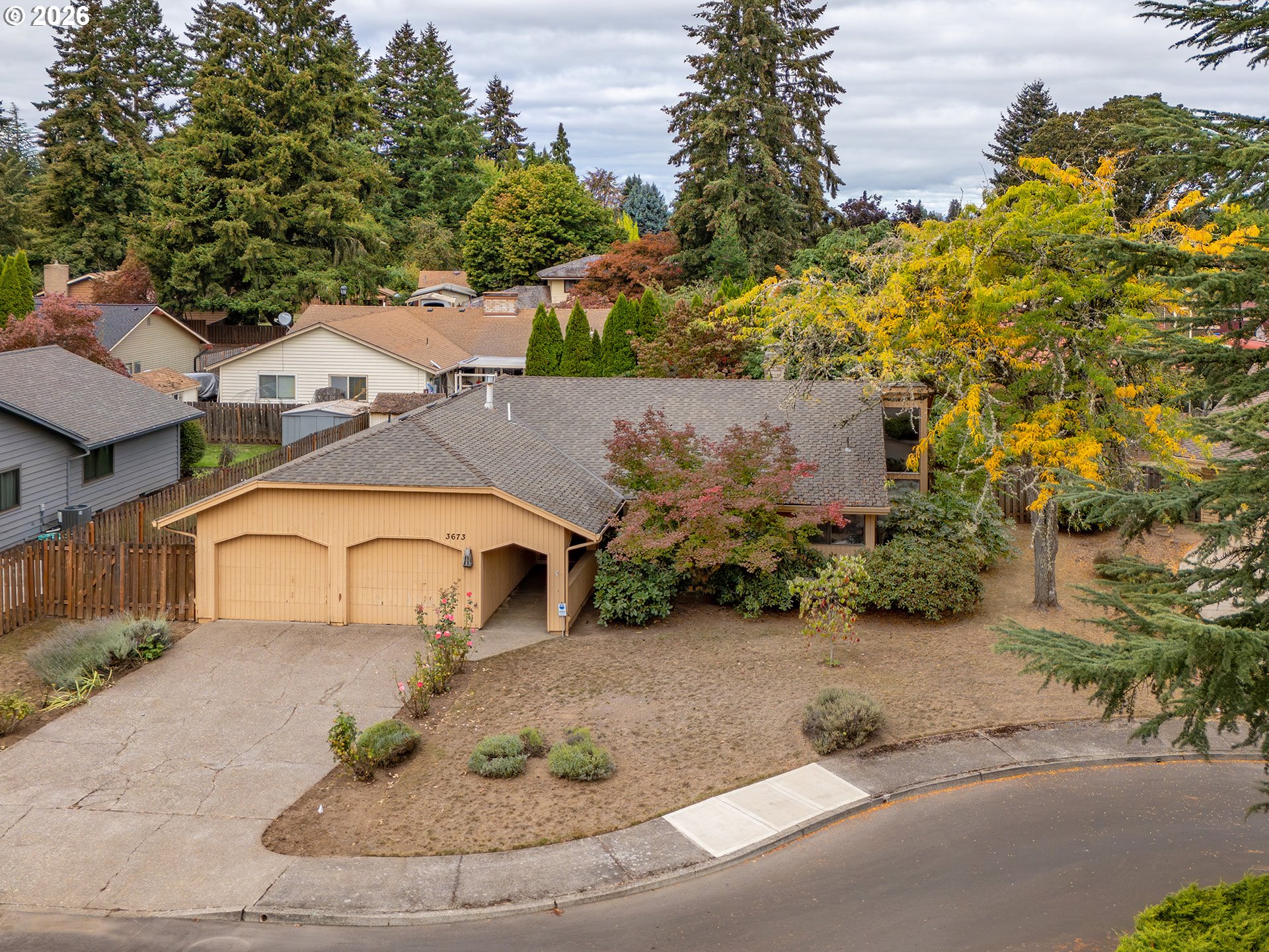 3673 SE MEIER CT