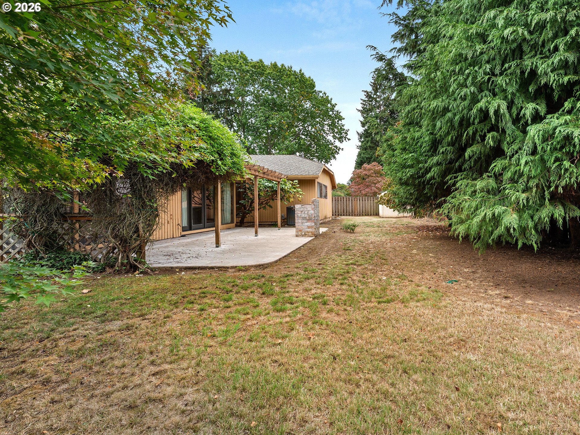 3673 SE MEIER CT