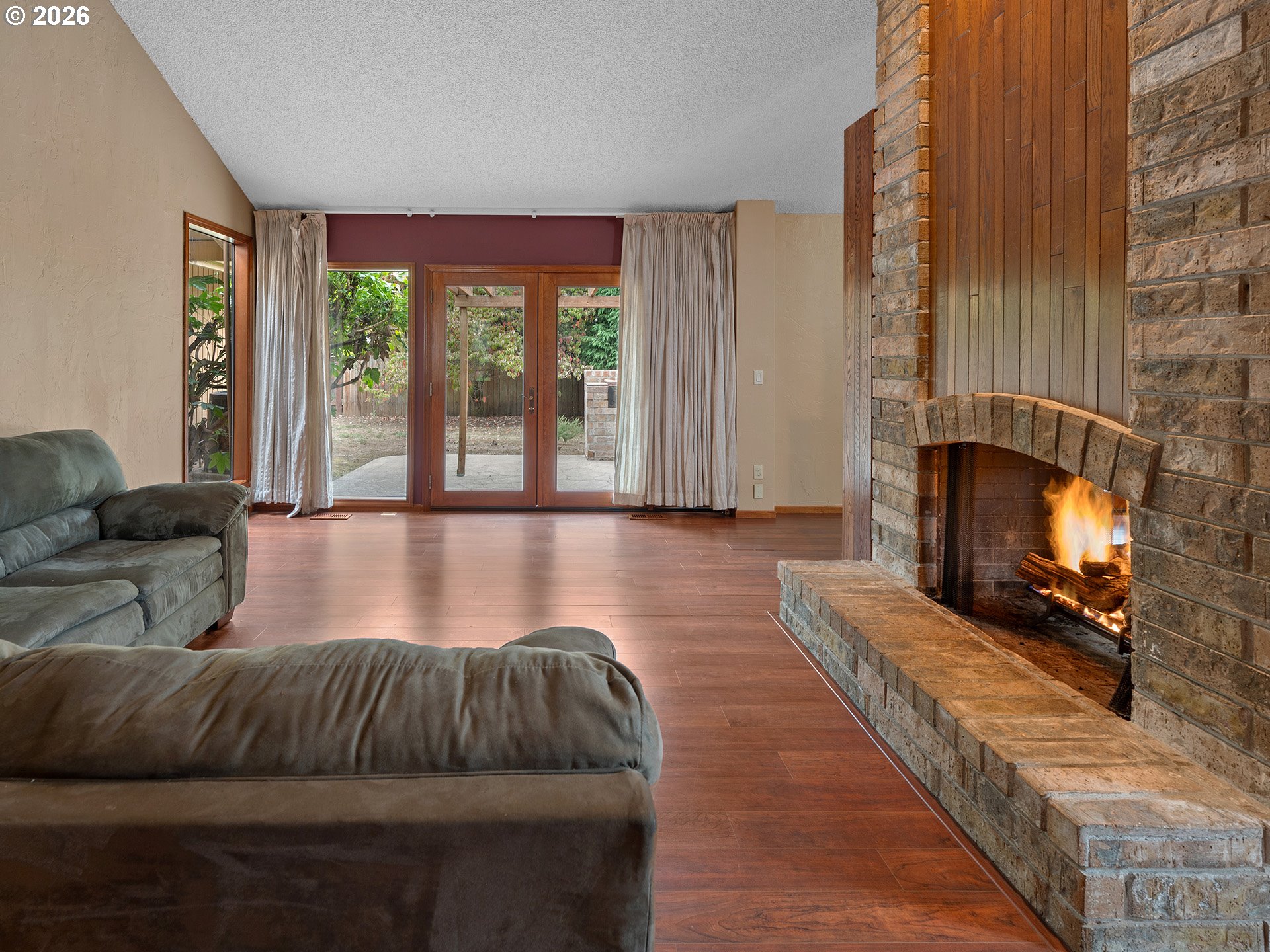 3673 SE MEIER CT
