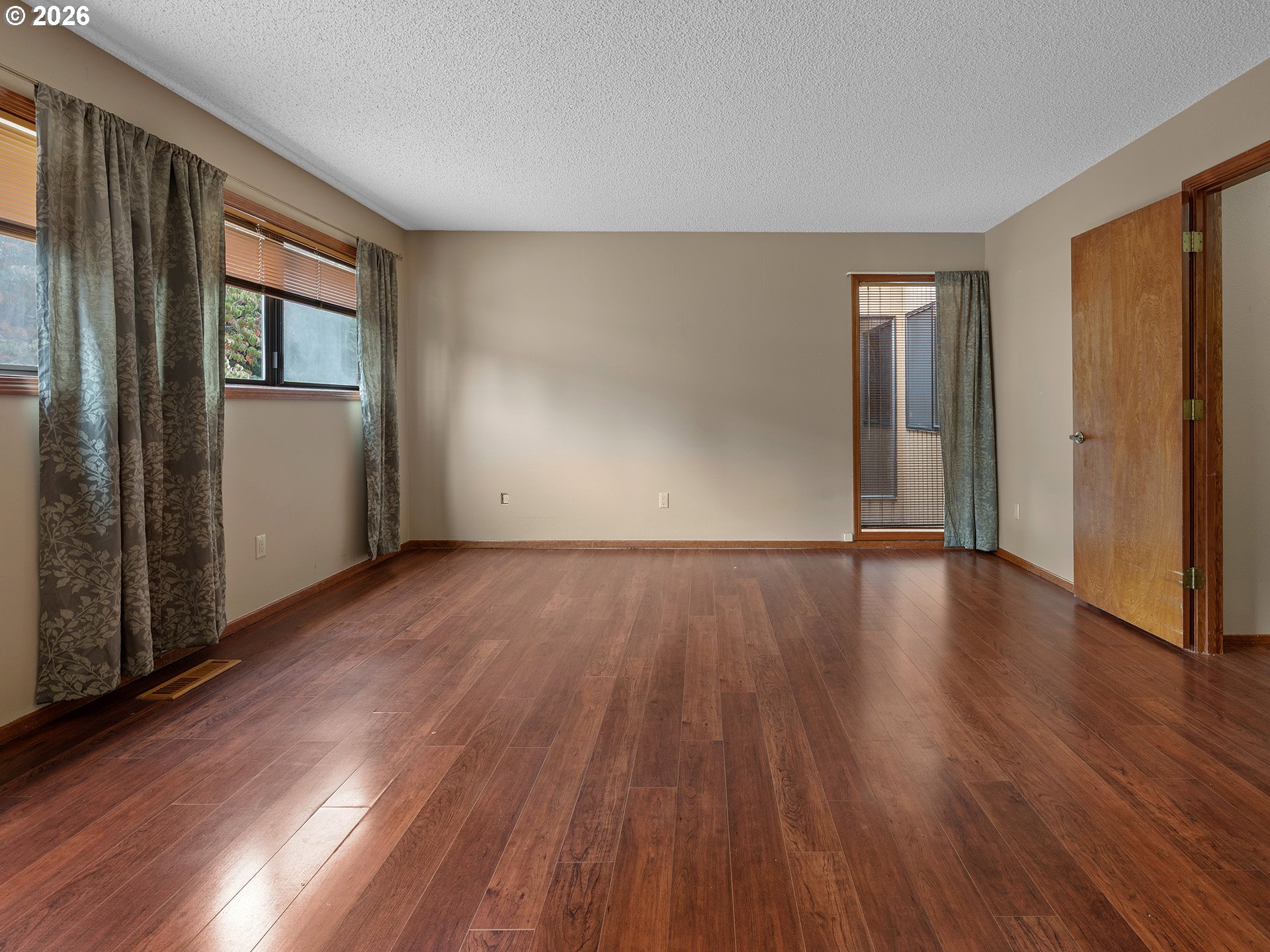 3673 SE MEIER CT