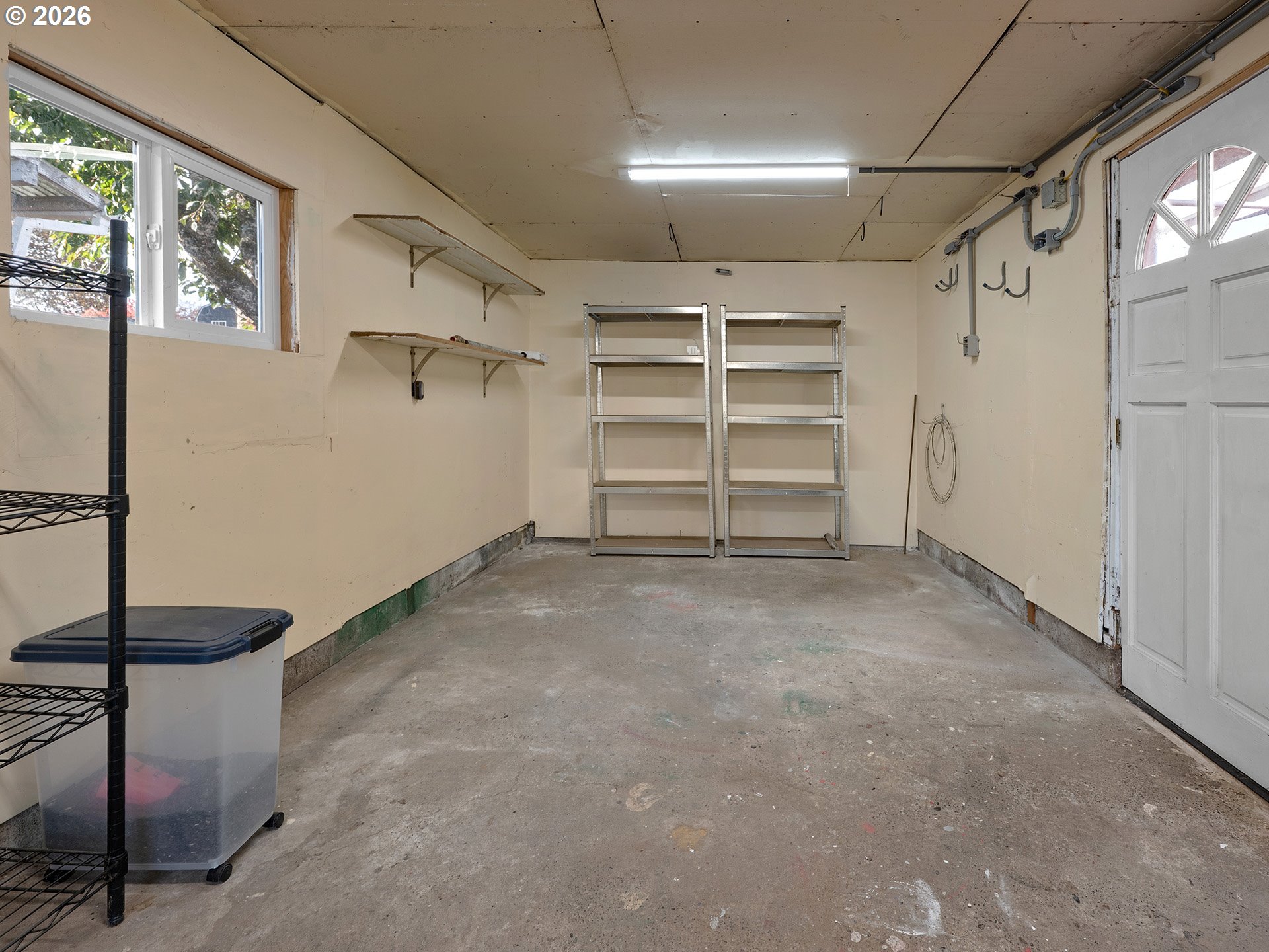 407 3RD ST