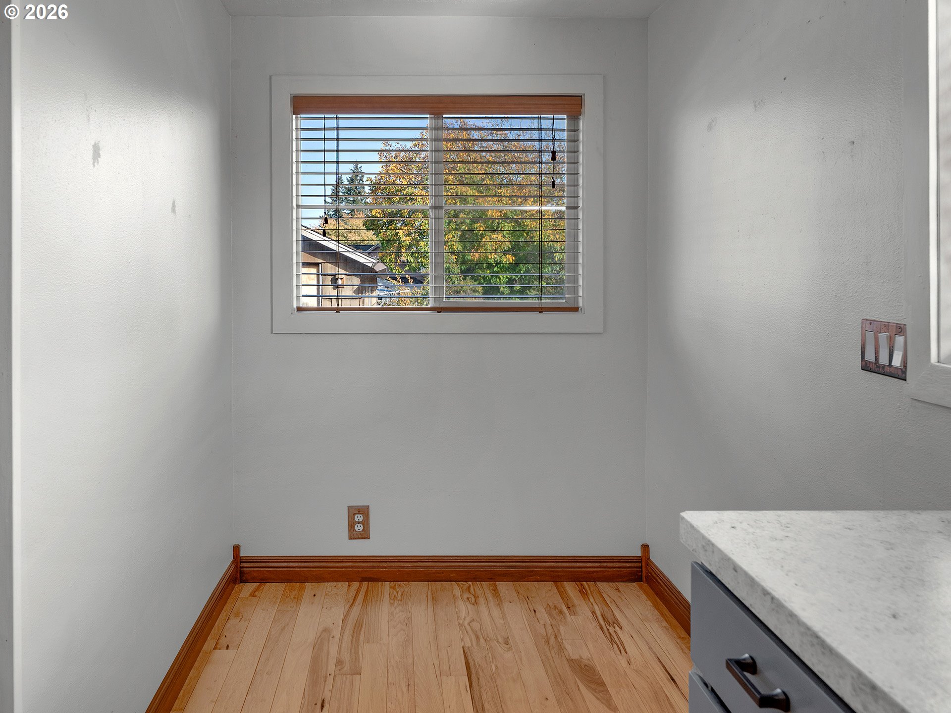 407 3RD ST