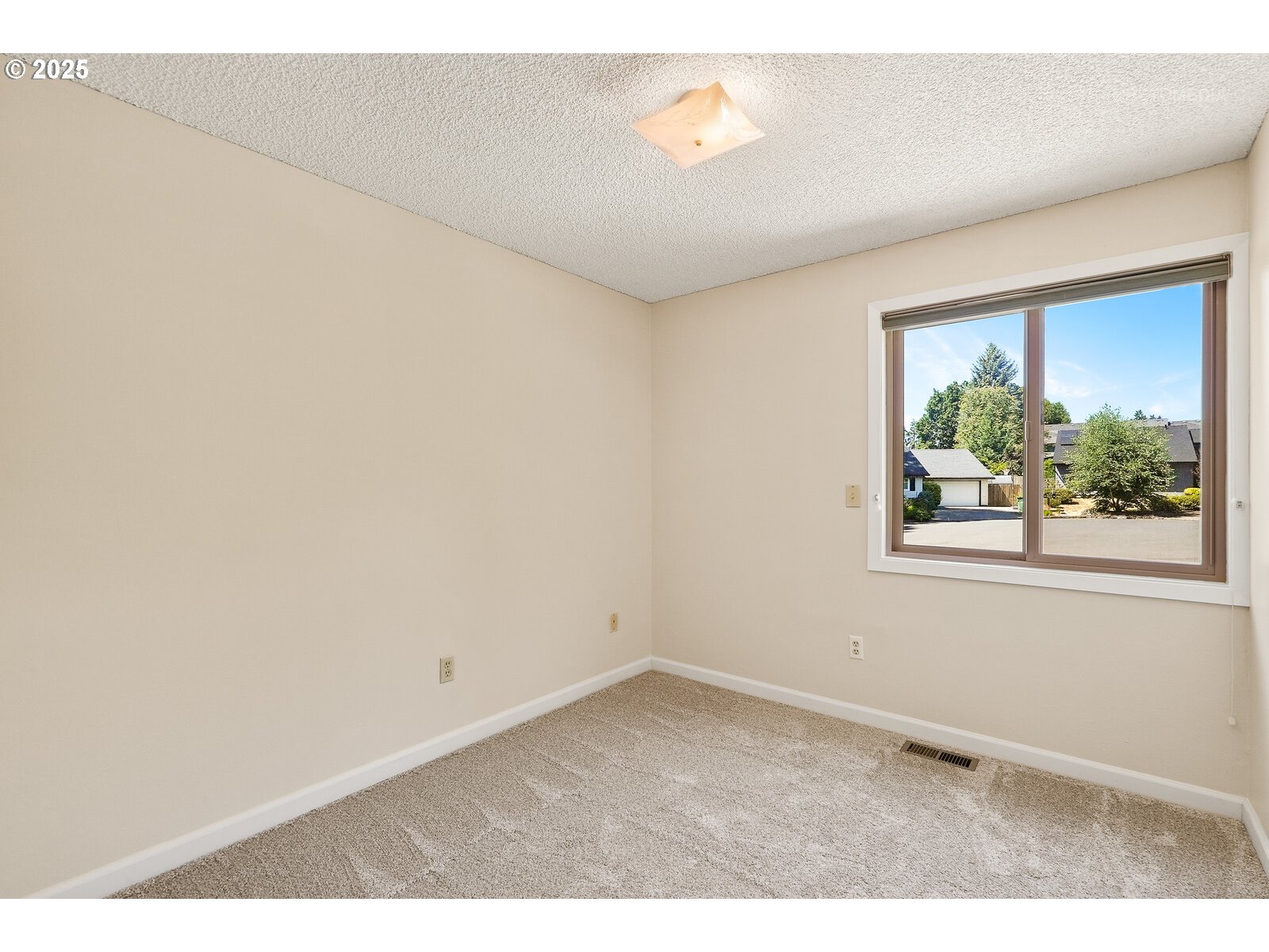 13135 SW DARTMOOR CT