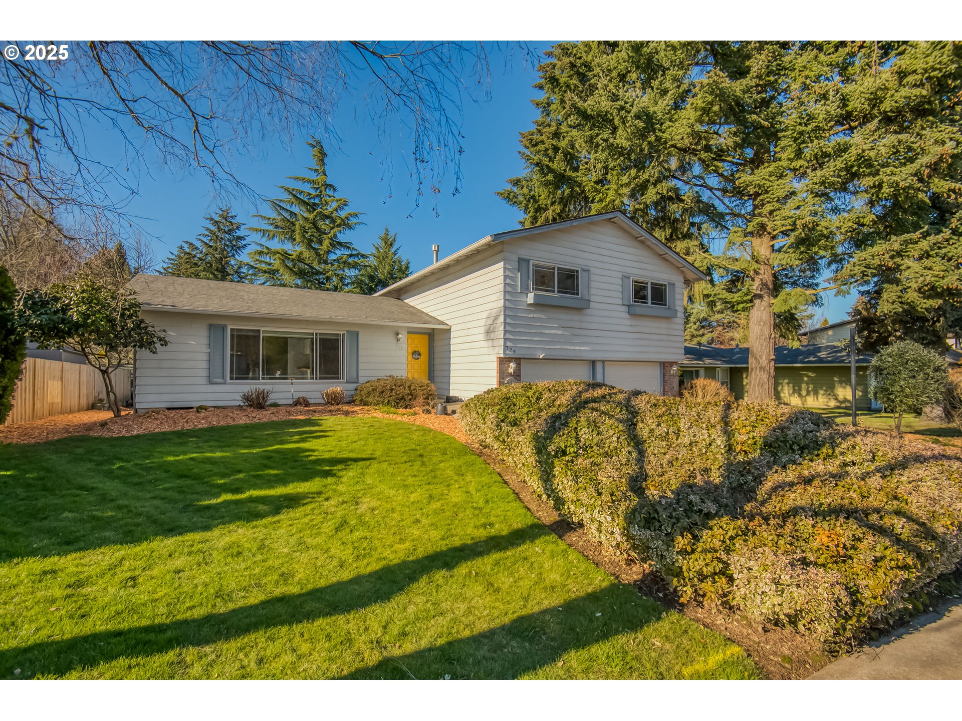 329 NE 20TH PL