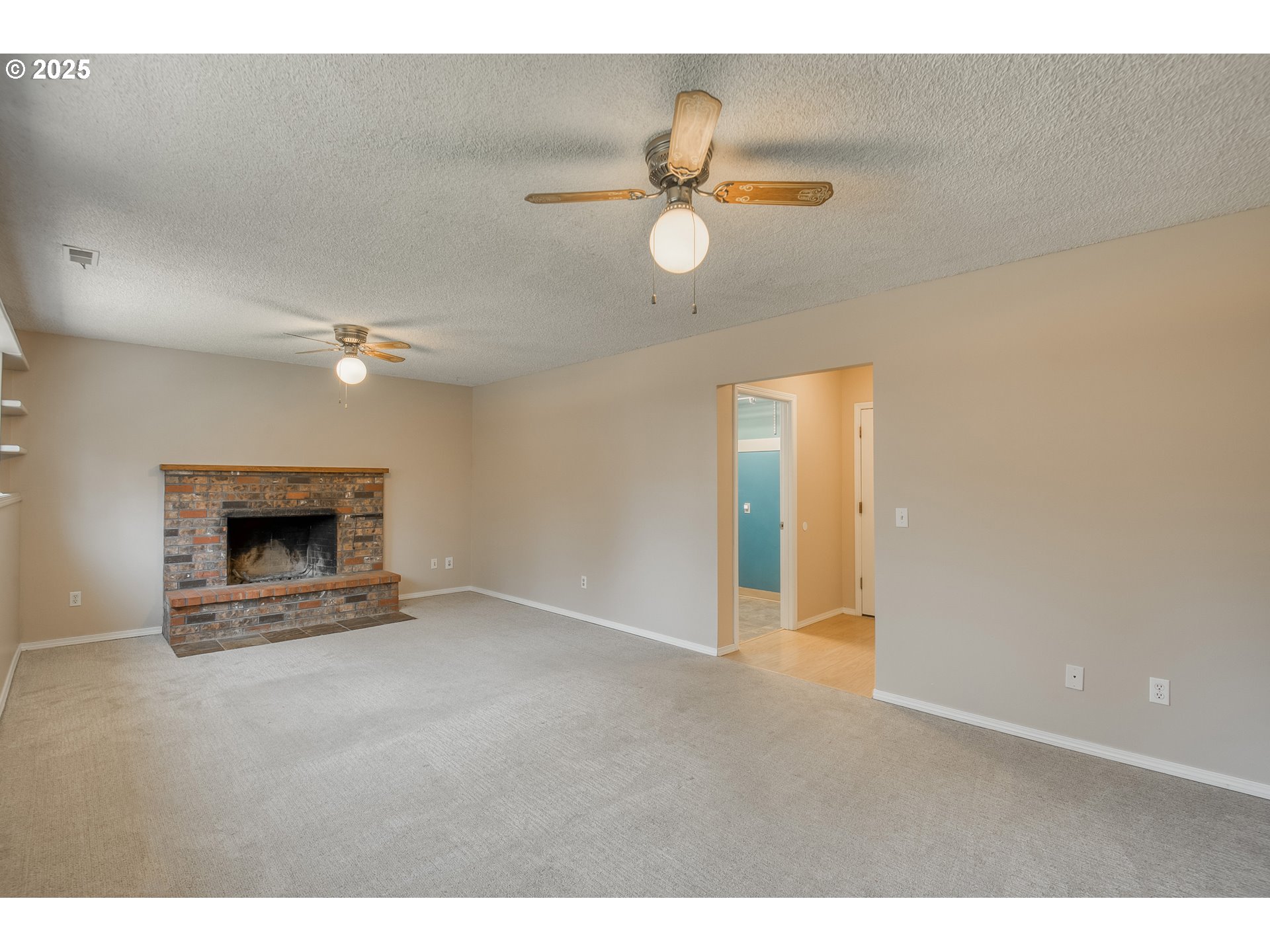 329 NE 20TH PL