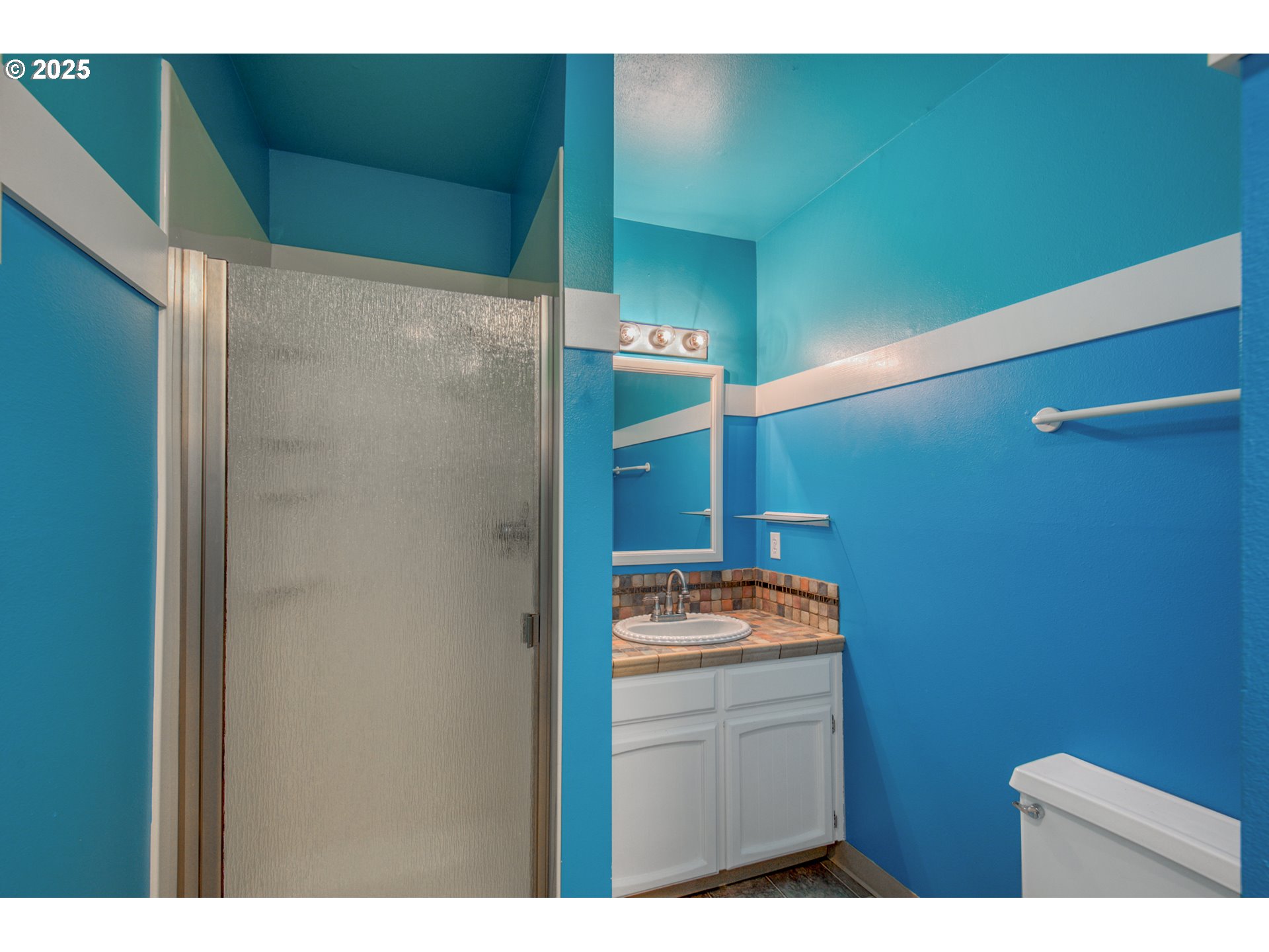 329 NE 20TH PL