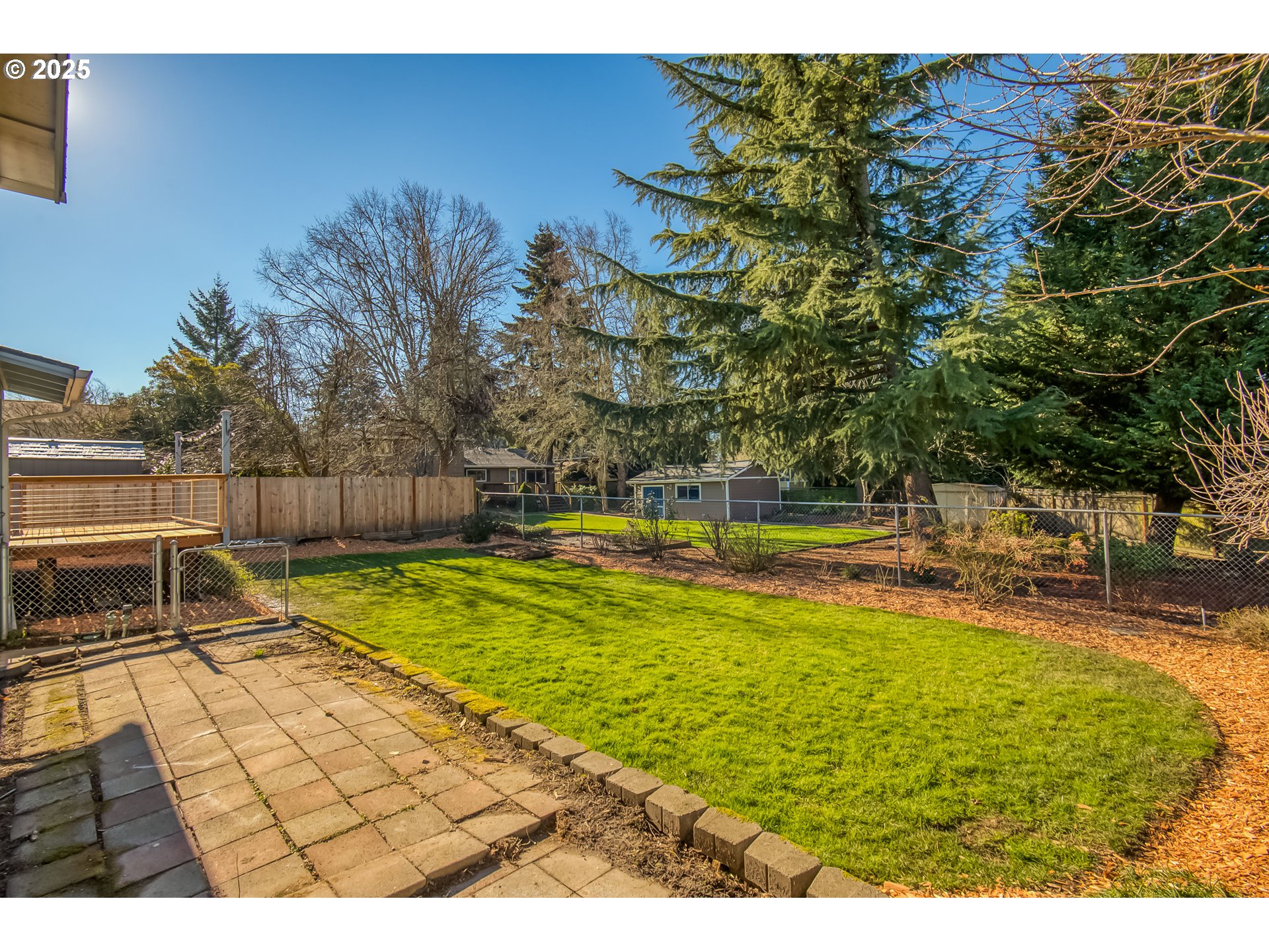 329 NE 20TH PL
