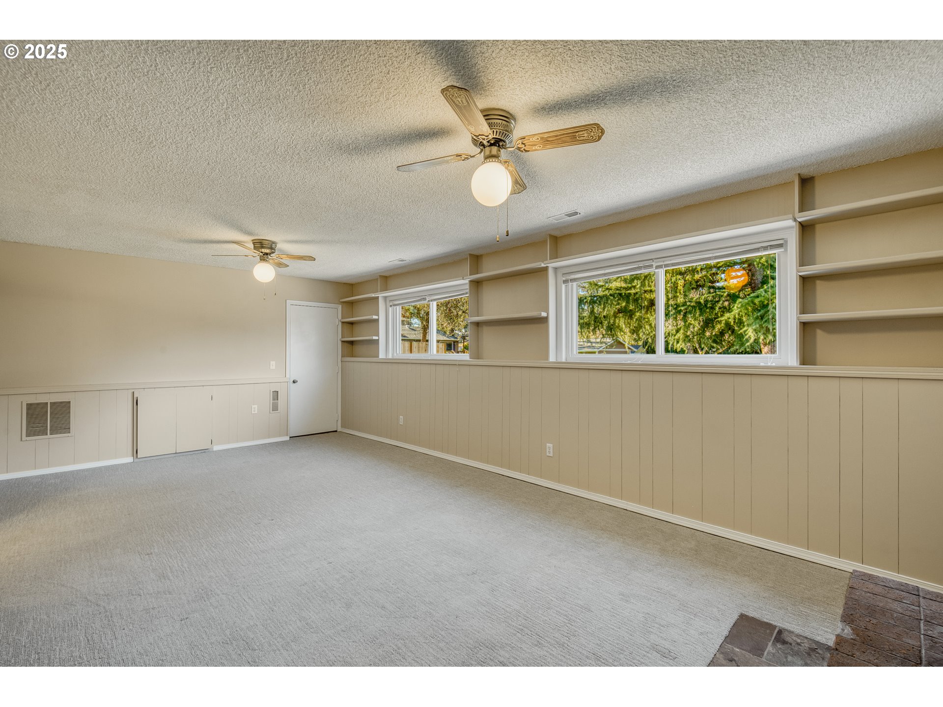 329 NE 20TH PL