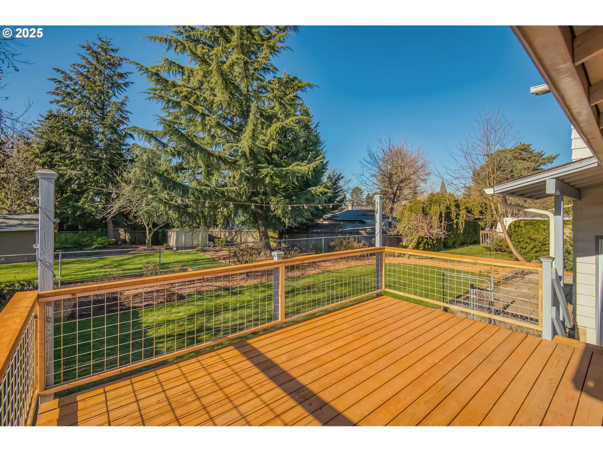 329 NE 20TH PL