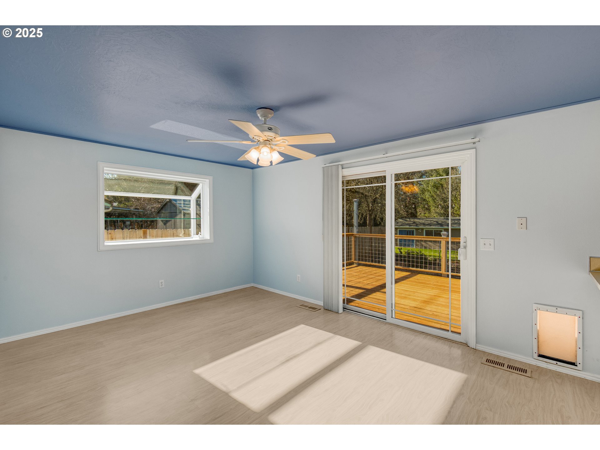 329 NE 20TH PL