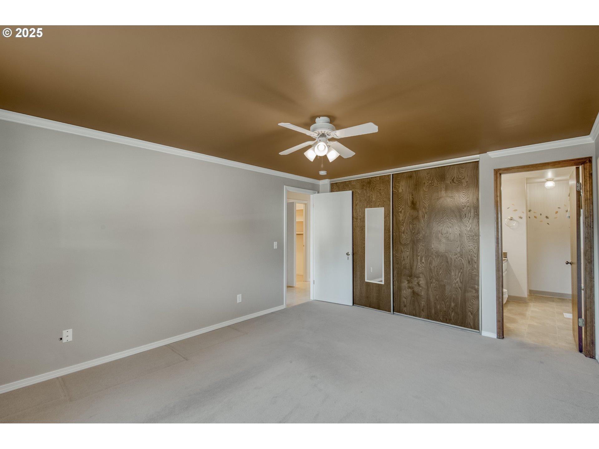329 NE 20TH PL