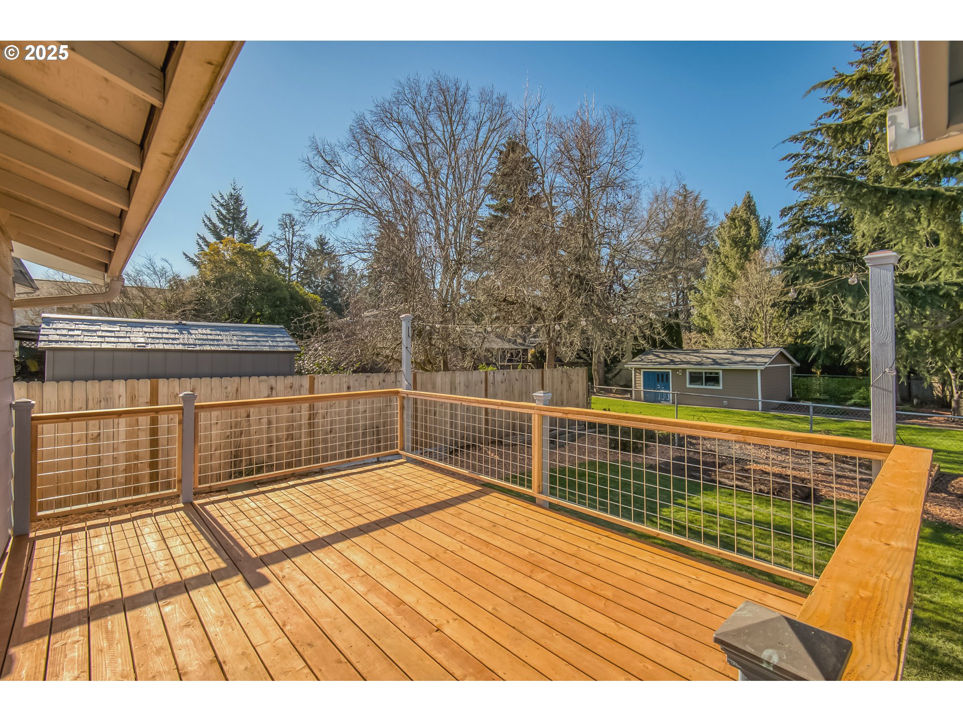 329 NE 20TH PL