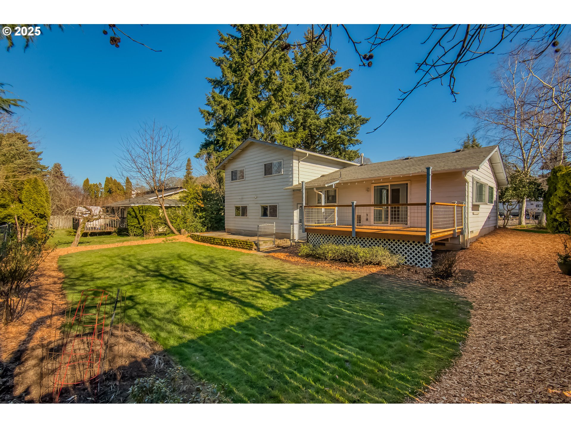 329 NE 20TH PL