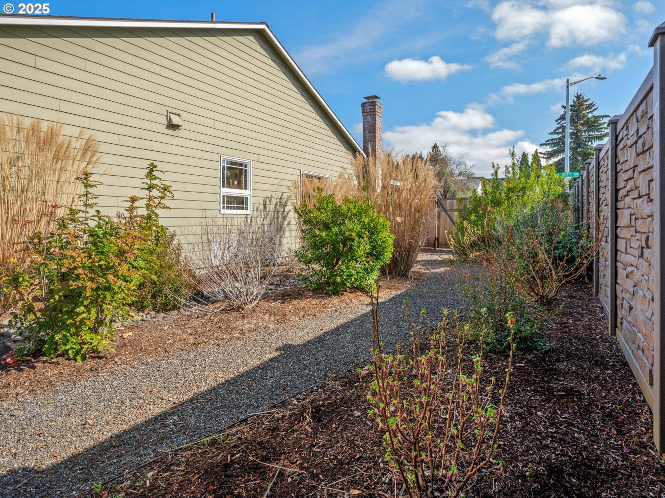 1395 SE 67TH AVE