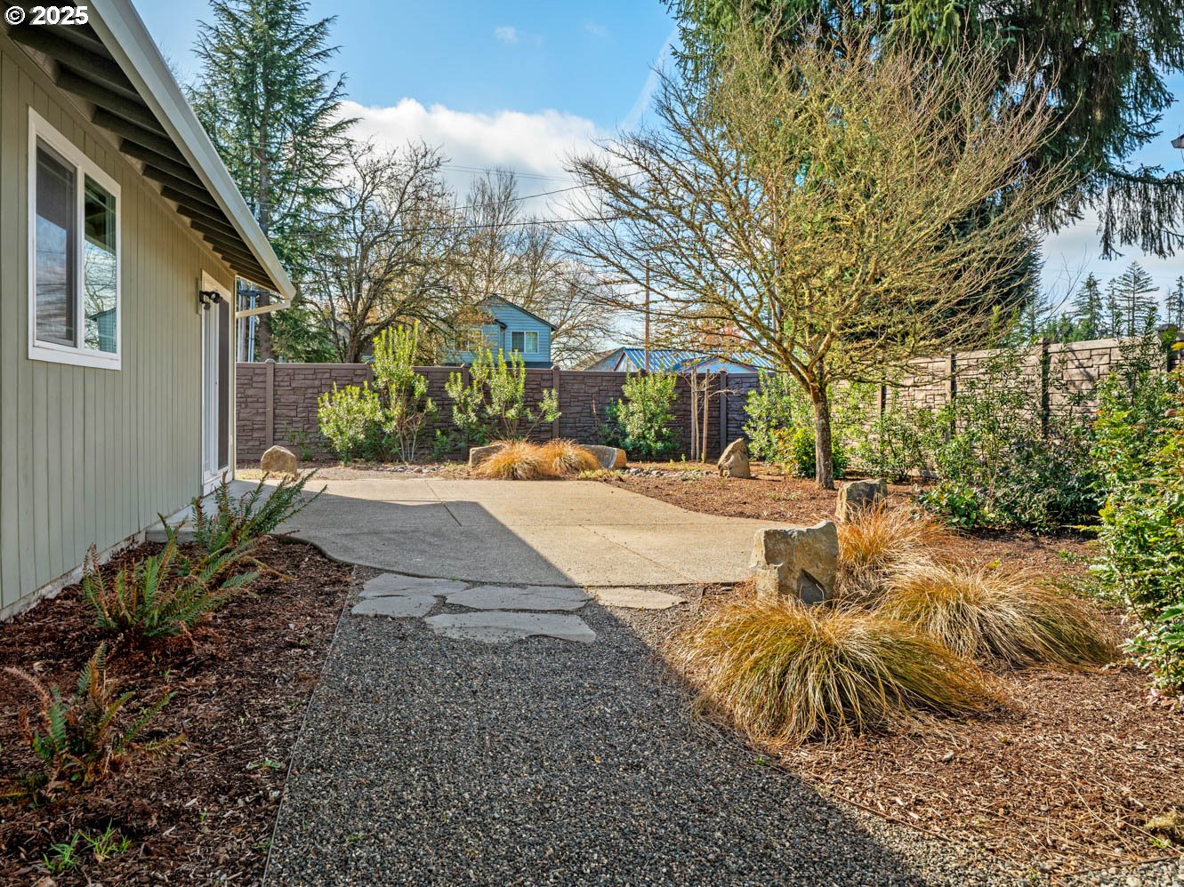 1395 SE 67TH AVE