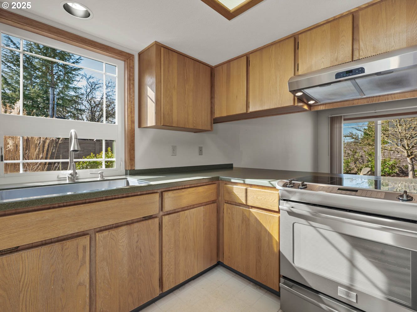 1395 SE 67TH AVE