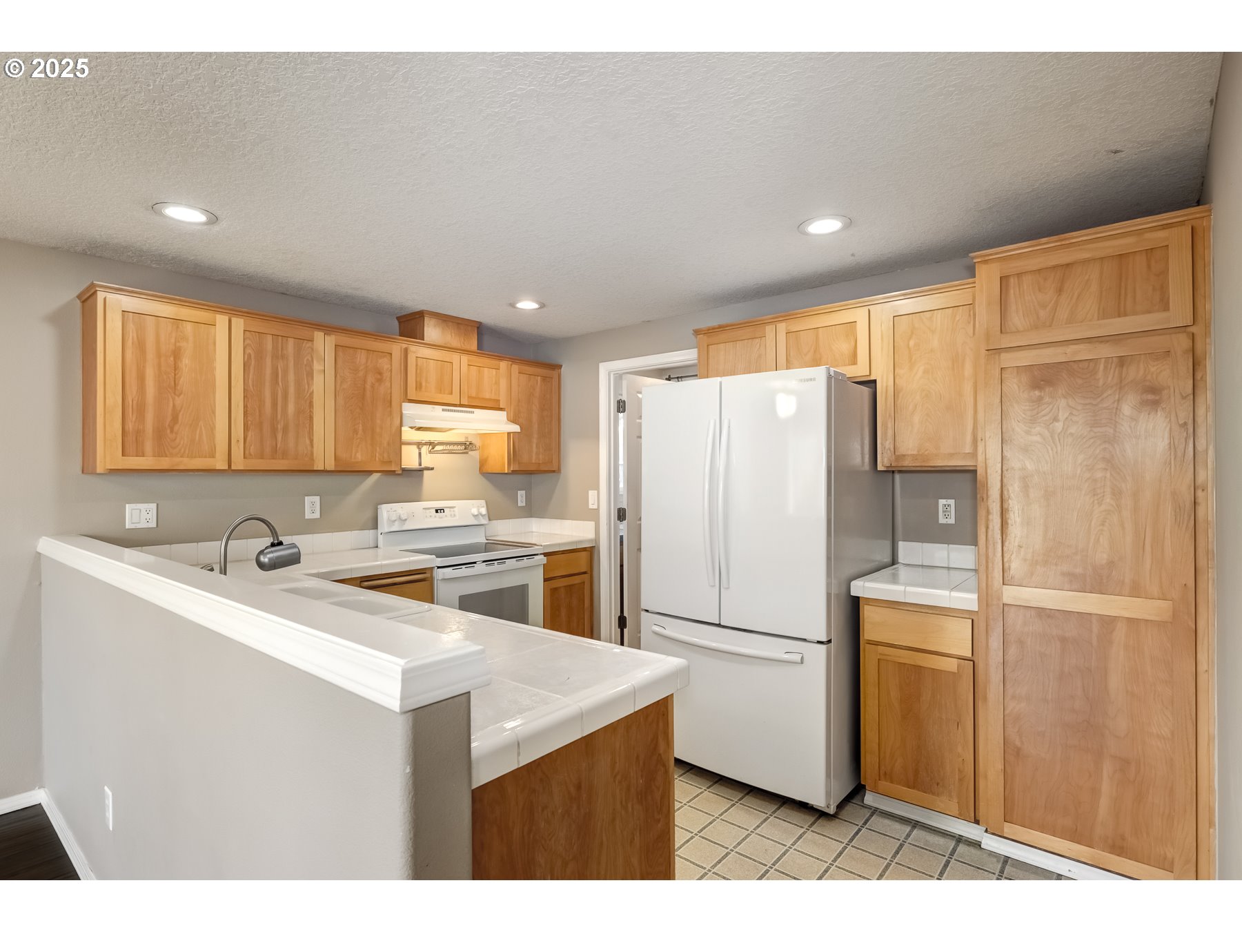 17737 SW CROSSVIEW CT