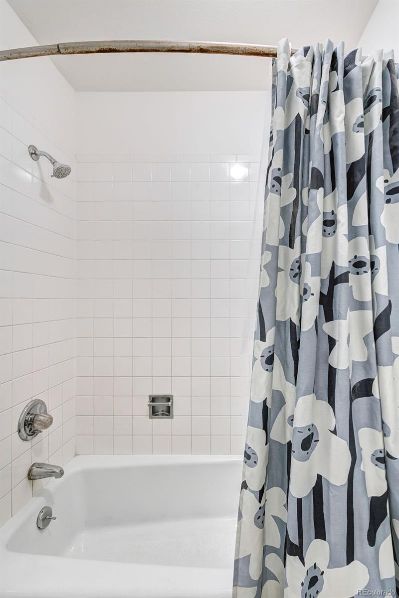 893 Straight Creek Drive Unit: 203