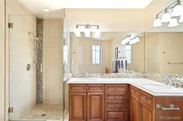 150 S Madison Street Unit: 208