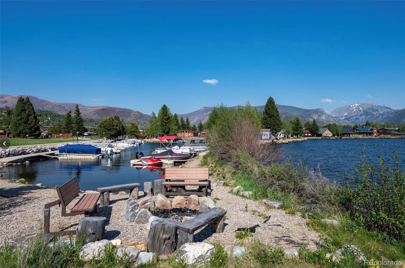 605 Lake Front Road Unit: 8