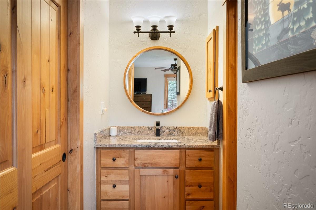 605 Lake Front Road Unit: 8