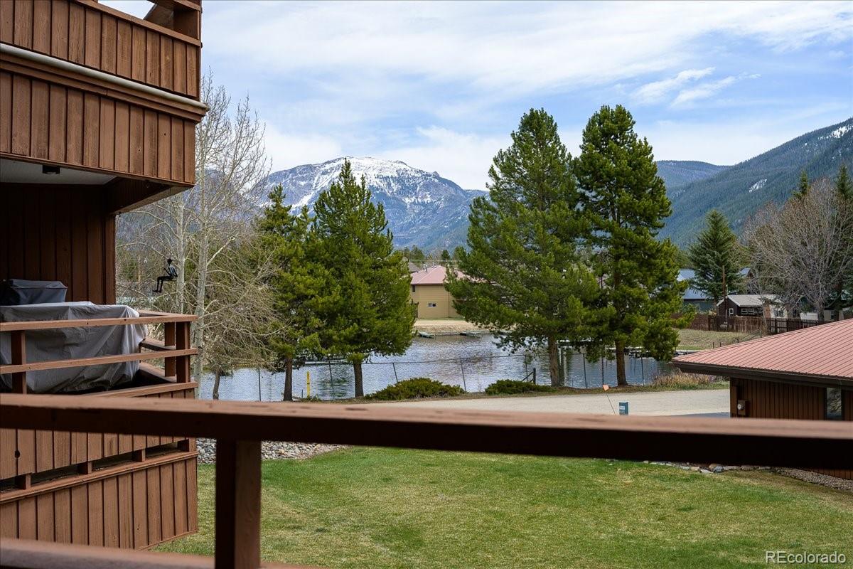 605 Lake Front Road Unit: 8