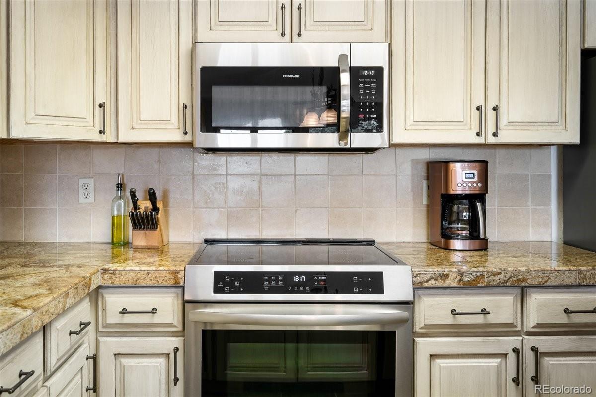 605 Lake Front Road Unit: 8