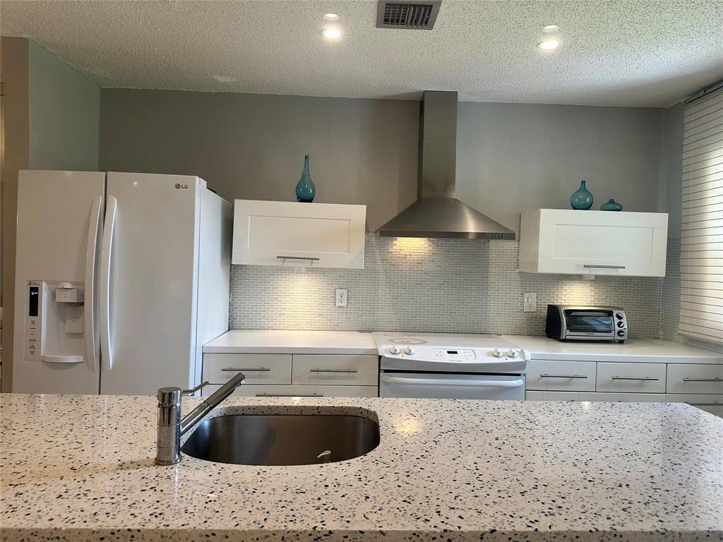 14492 Canalview Drive B