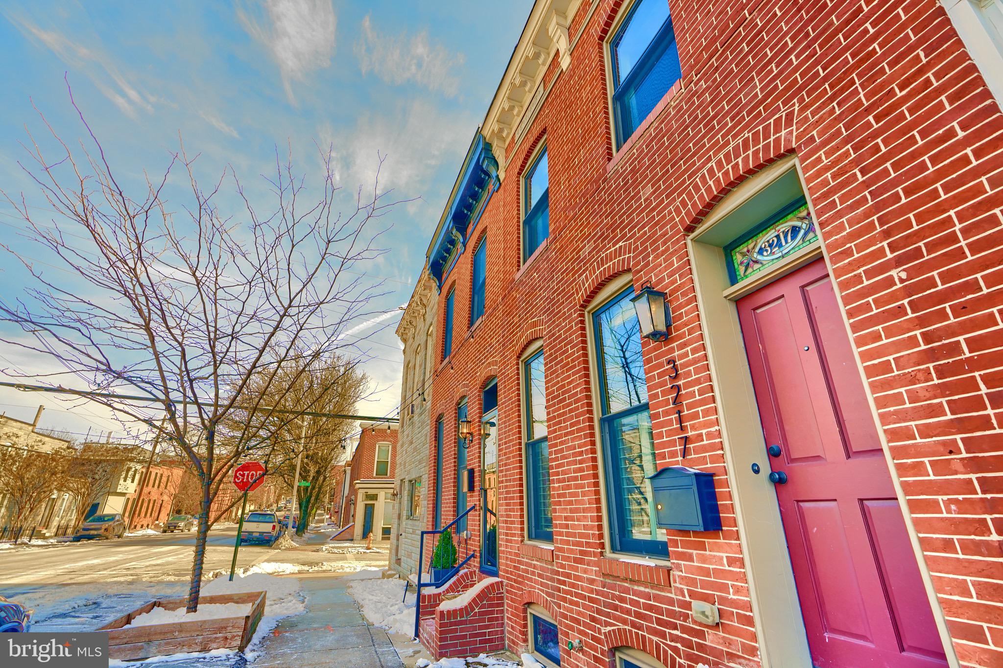 3217 Dillon St