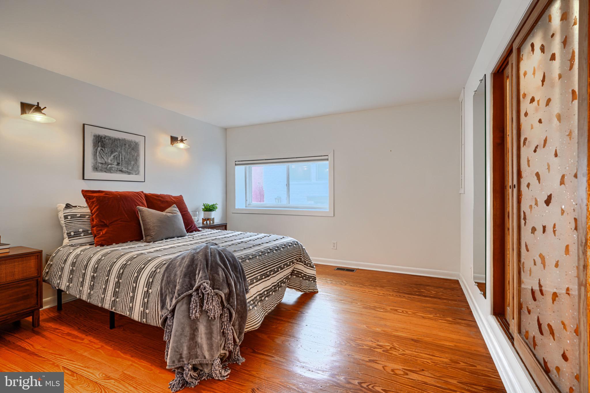 715 LOVEGROVE
