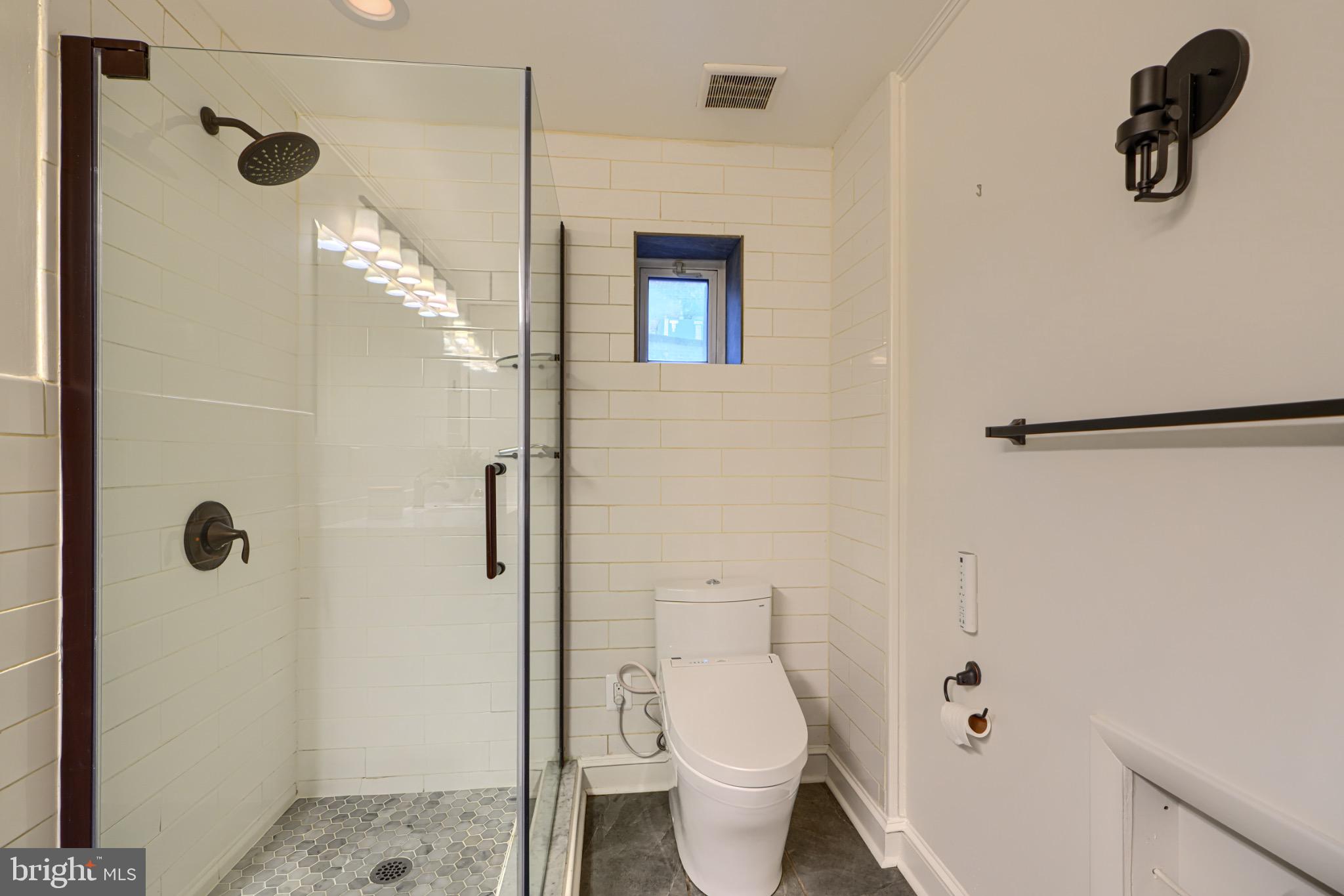 715 LOVEGROVE