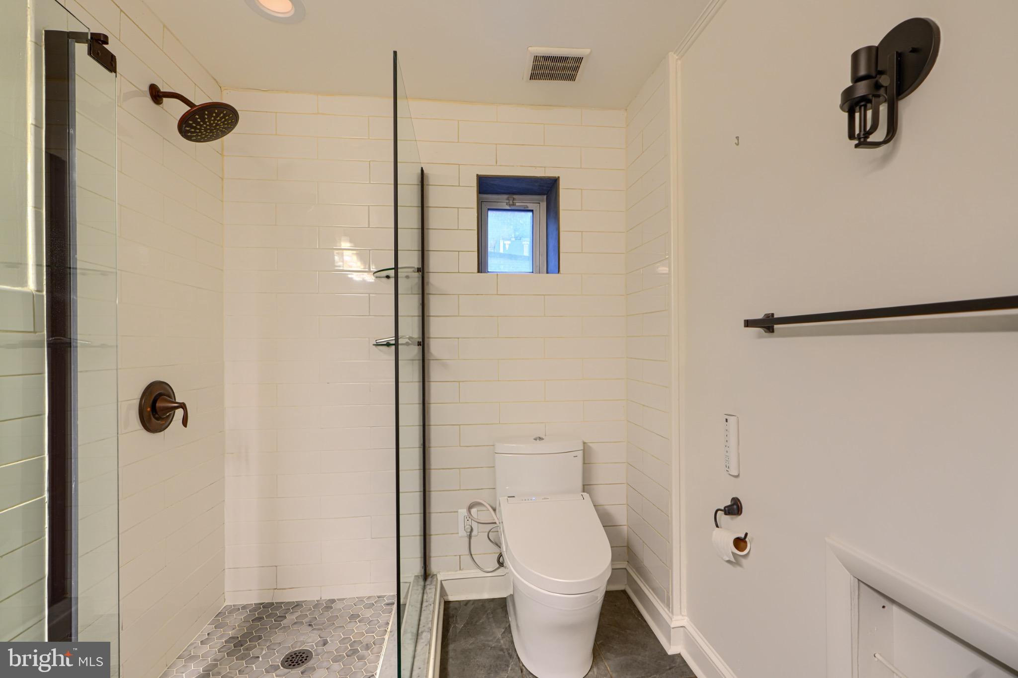 715 LOVEGROVE