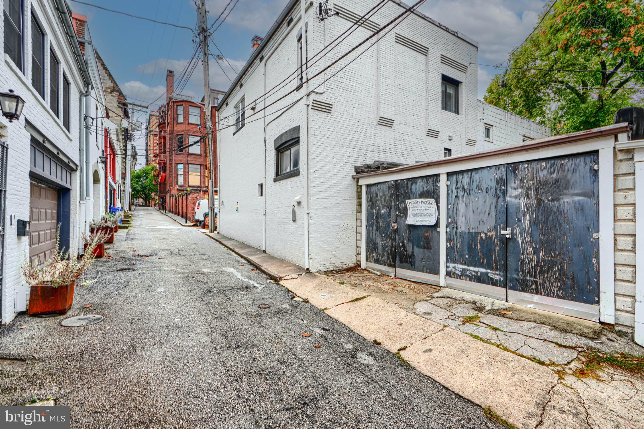 715 LOVEGROVE