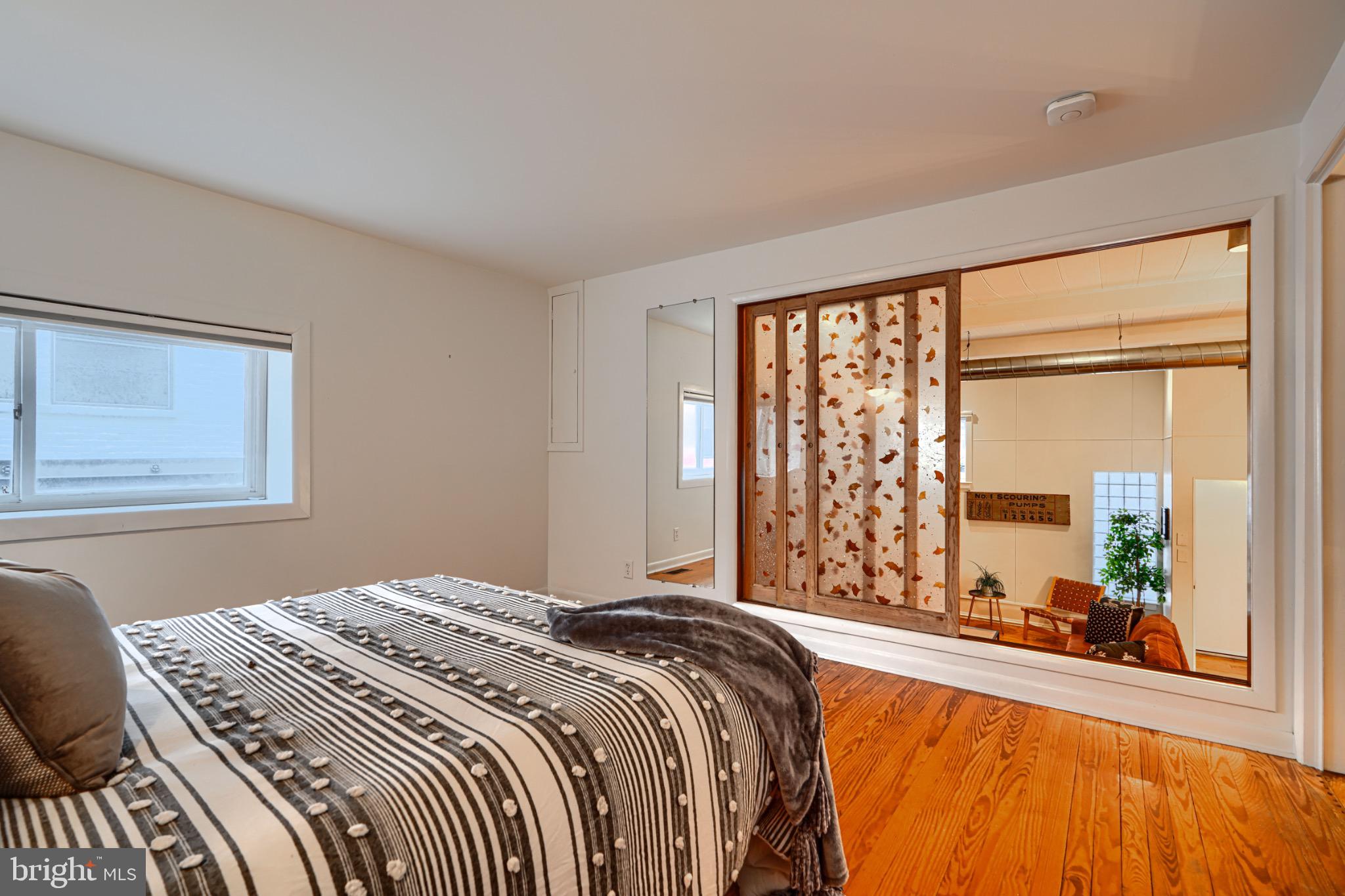 715 LOVEGROVE