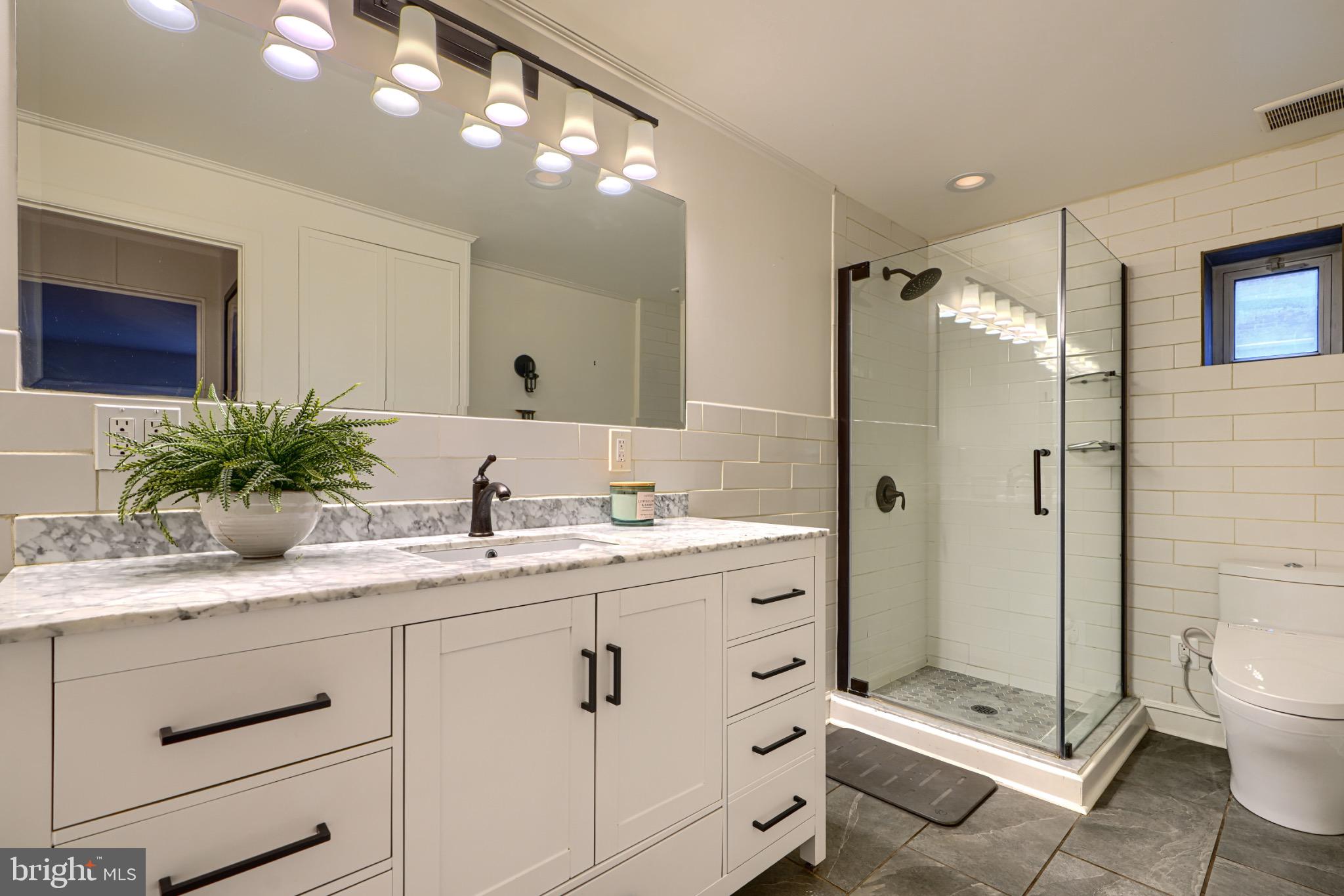 715 LOVEGROVE