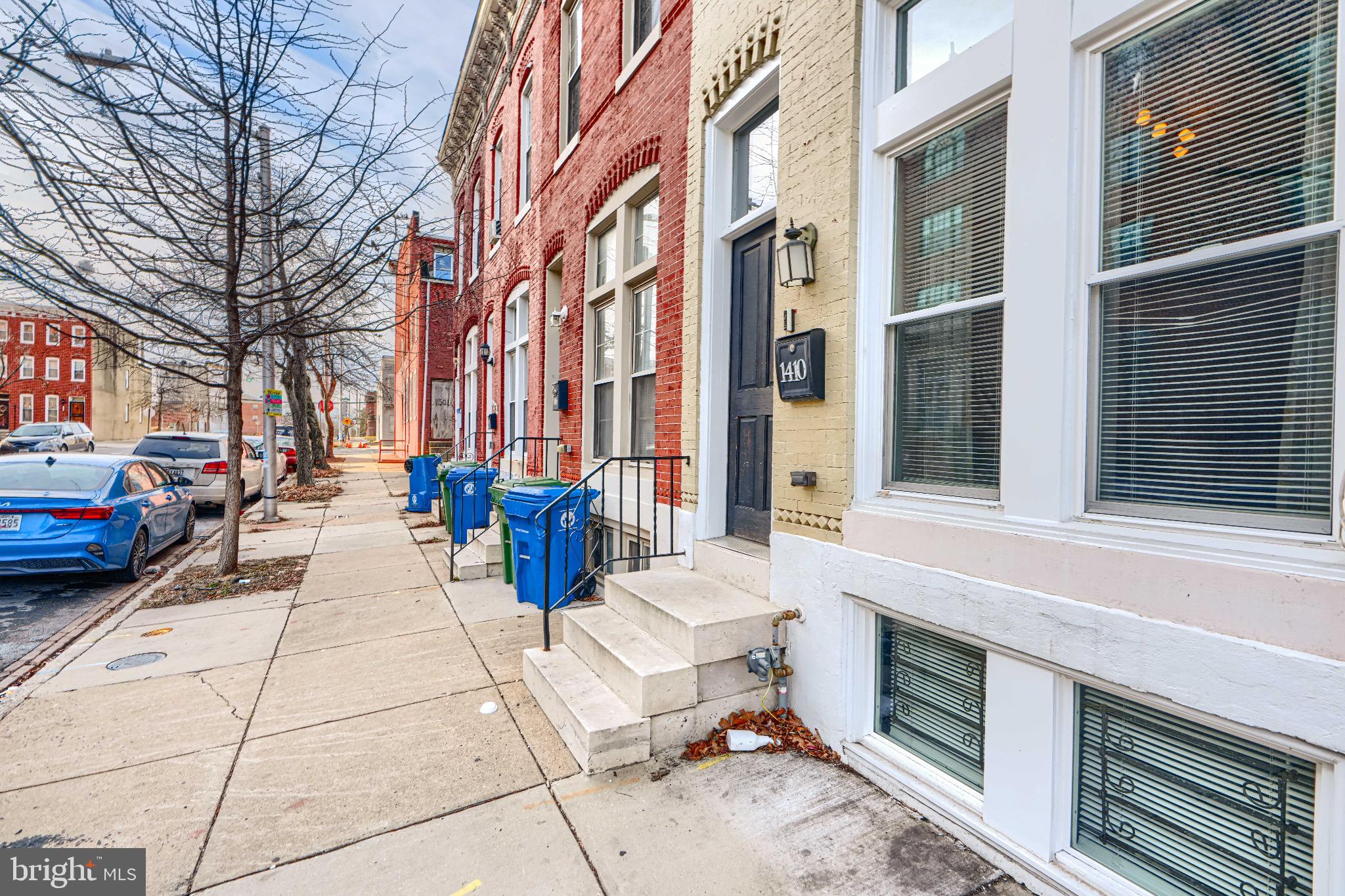 1410 E OLIVER STREET