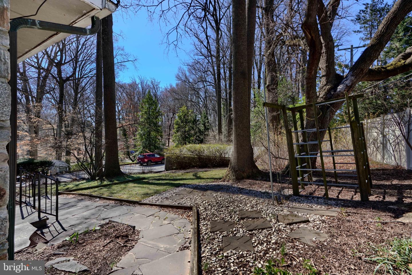701 Hillen Rd